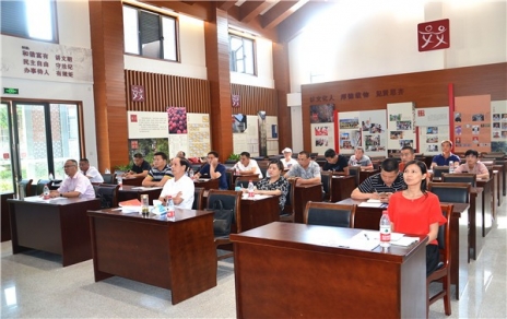 創(chuàng)新培訓(xùn)形式，學(xué)習(xí)三個(gè)精神，提升基層戰(zhàn)斗力