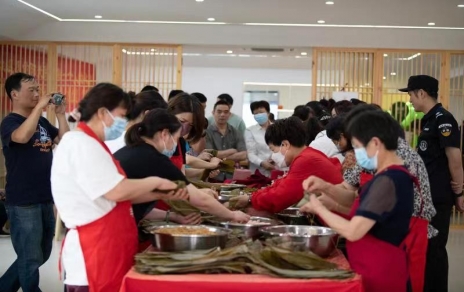 組團(tuán)共建、服務(wù)民生---這里的黨群服務(wù)中心格外有溫度